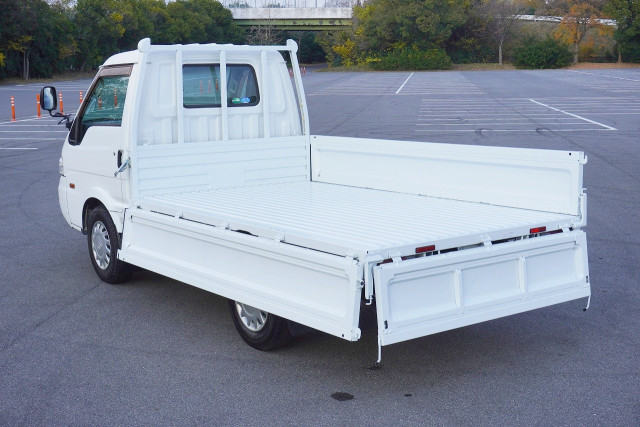 マツダ ボンゴ 小型 平ボディ DBF-SLP2T(97833) 17枚目