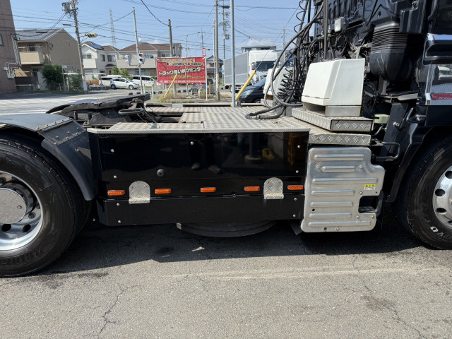 いすゞ ギガ 大型 トラクタ QKG-EXD52BE(97834) 13枚目