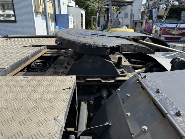 いすゞ ギガ 大型 トラクタ QKG-EXD52BE(97834) 17枚目