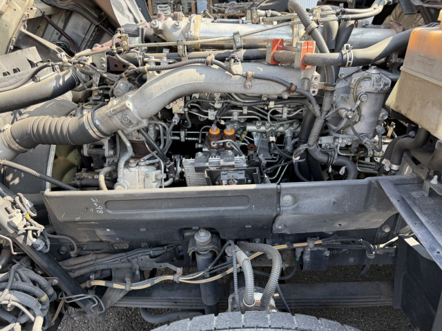 いすゞ ギガ 大型 トラクタ QKG-EXD52BE(97834) 36枚目