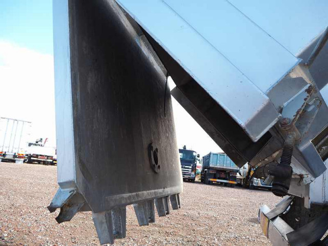 Mitsubishi Fuso super_great Large Soil dump 2PG-FV70HX(97835) 27枚目