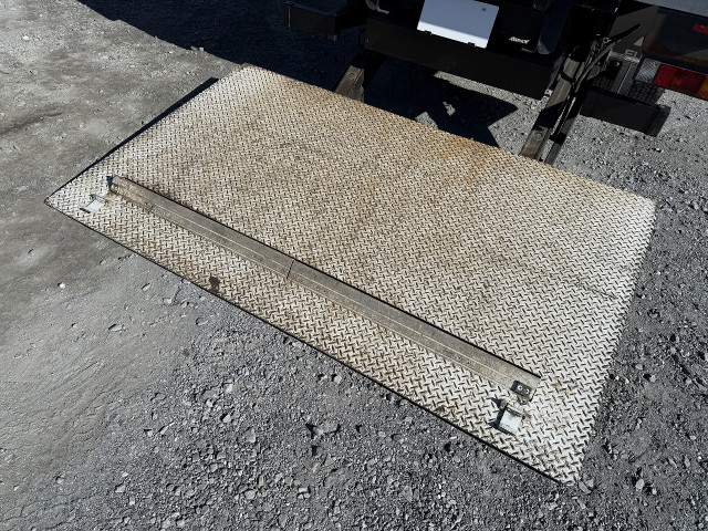 三菱ふそう キャンター 小型 バン TPG-FEB50(97836) 26枚目