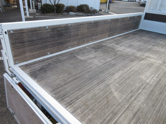 日野 デュトロ 小型 平ボディ TPG-XZU605M(97837) 10枚目