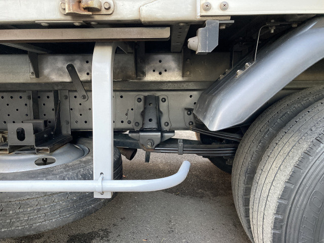 いすゞ エルフ 小型 バン TRG-NMR85N(97839) 32枚目