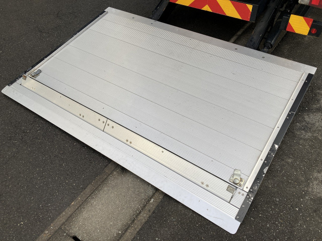 日野 デュトロ 小型 バン TKG-XZU720M(97841) 4枚目