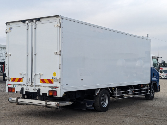 いすゞ フォワード 中型 冷蔵冷凍バン LKG-FTR90T2(97843) 5枚目