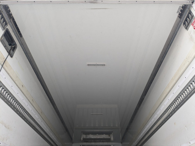 いすゞ フォワード 中型 冷蔵冷凍バン LKG-FTR90T2(97843) 15枚目