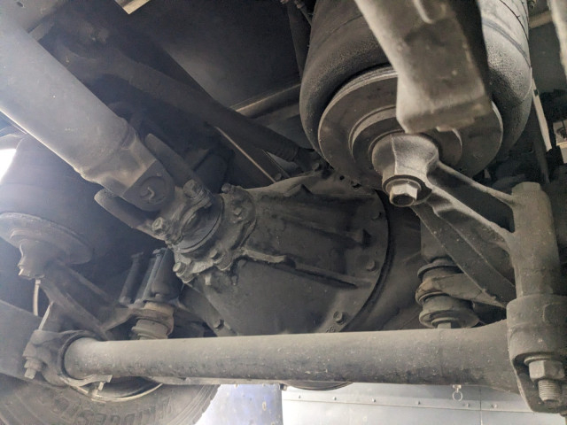 いすゞ フォワード 中型 冷蔵冷凍バン LKG-FTR90T2(97843) 27枚目