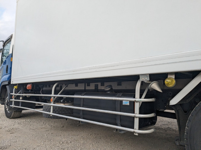 いすゞ フォワード 中型 冷蔵冷凍バン LKG-FTR90T2(97843) 29枚目