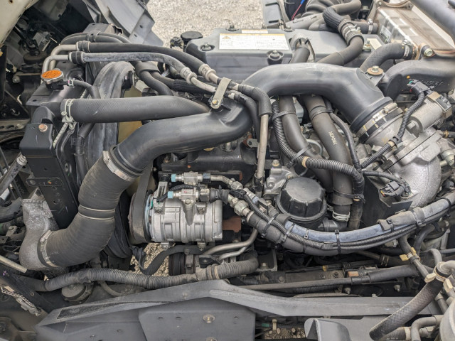 いすゞ フォワード 中型 冷蔵冷凍バン LKG-FTR90T2(97843) 43枚目