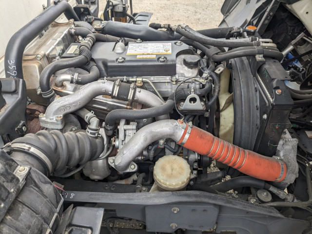 いすゞ フォワード 中型 冷蔵冷凍バン LKG-FTR90T2(97843) 47枚目