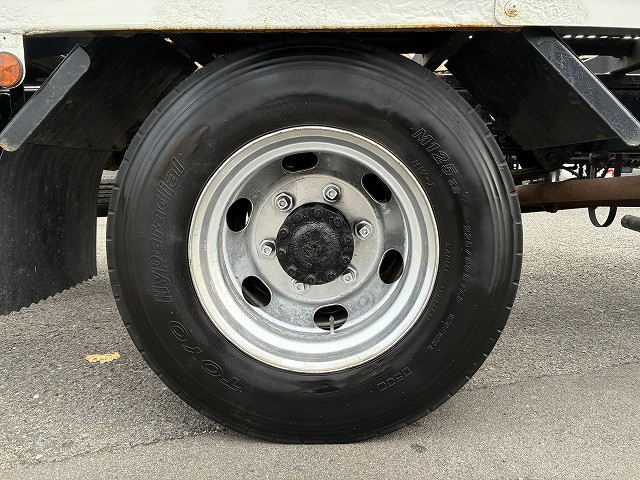 日野 デュトロ 小型 キャリアカー TKG-XZU720M(97845) 22枚目