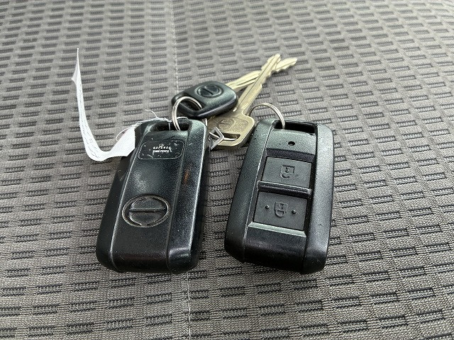 日野 デュトロ 小型 キャリアカー TKG-XZU720M(97845) 29枚目