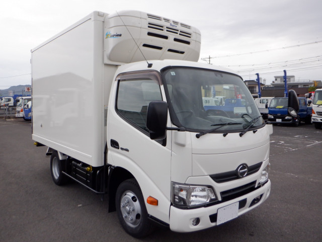 日野 デュトロ 小型 冷蔵冷凍バン TKG-XZC605M(97847) 5枚目