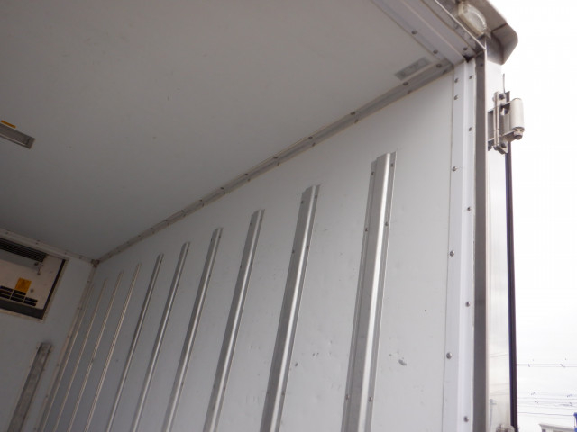 日野 デュトロ 小型 冷蔵冷凍バン TKG-XZC605M(97847) 16枚目