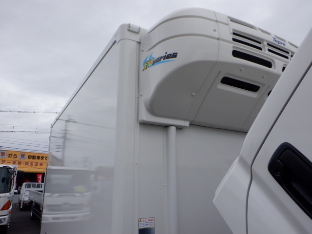 日野 デュトロ 小型 冷蔵冷凍バン TKG-XZC605M(97847) 31枚目