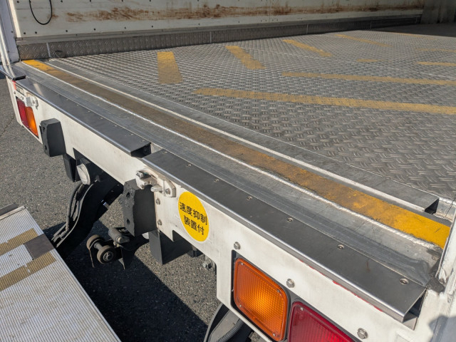 いすゞ フォワード 増トン 冷蔵冷凍バン LKG-FTR90T2(97849) 12枚目