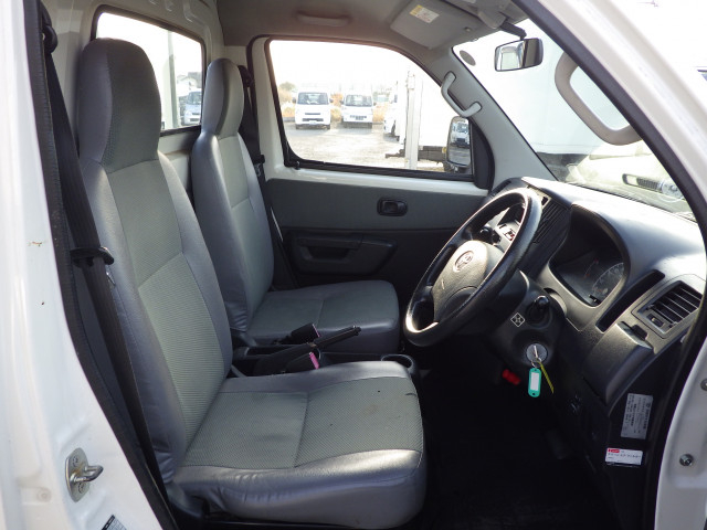 トヨタ ライトエース 小型 平ボディ DBF-S402U(97851) 7枚目