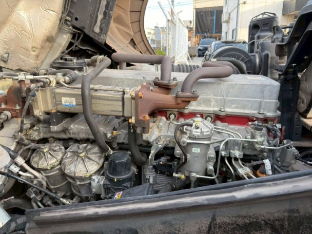 日野 プロフィア 大型 トラクタ QPG-SH1EDDG(97852) 16枚目