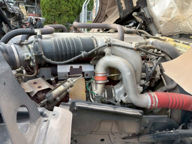 日野 プロフィア 大型 トラクタ QPG-SH1EDDG(97852) 17枚目