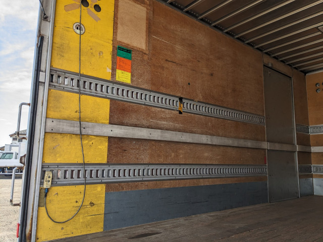 トヨタ ダイナ 小型 バン TKG-XZU710(97855) 22枚目