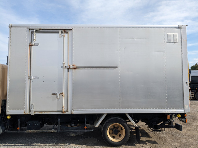 トヨタ ダイナ 小型 バン TKG-XZU710(97855) 32枚目