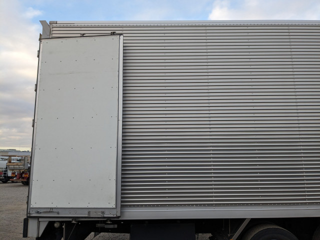 三菱ふそう スーパーグレート 大型 バン QPG-FS64VY(97856) 29枚目