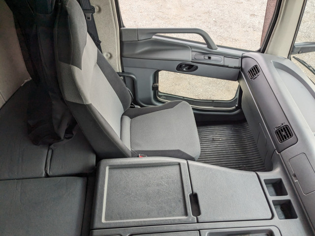 三菱ふそう スーパーグレート 大型 バン QPG-FS64VY(97856) 38枚目