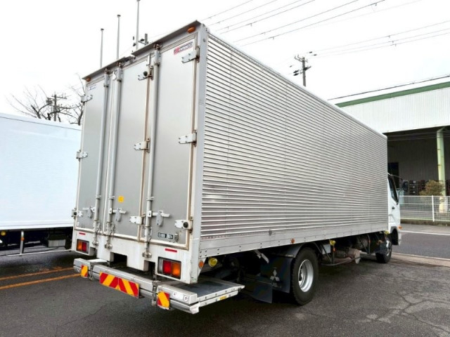 三菱ふそう ファイター 中型 バン TKG-FK71F(97857) 3枚目