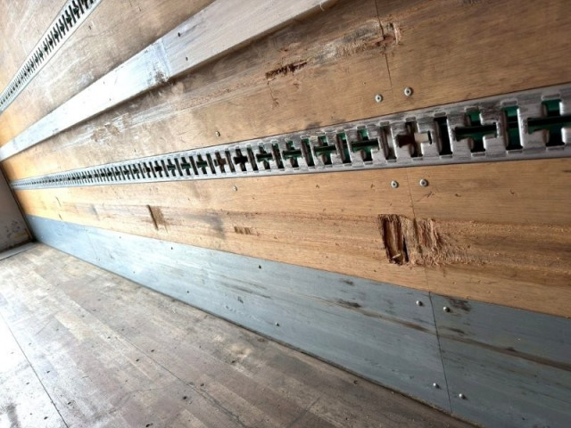 三菱ふそう ファイター 中型 バン TKG-FK71F(97857) 18枚目