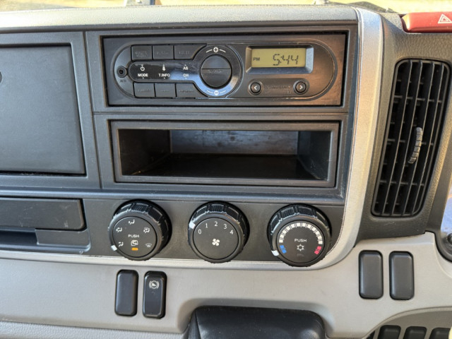 三菱ふそう キャンター 小型 平ボディ TPG-FEA50(97859) 24枚目