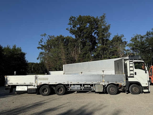 いすゞ ギガ 大型 平ボディ QKG-CYJ77B(97860) 4枚目