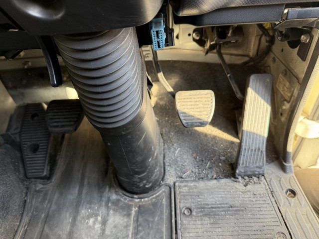 いすゞ ギガ 大型 平ボディ QKG-CYJ77B(97860) 18枚目