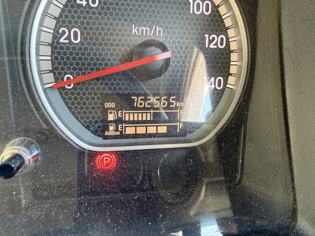 いすゞ ギガ 大型 平ボディ QKG-CYJ77B(97860) 25枚目