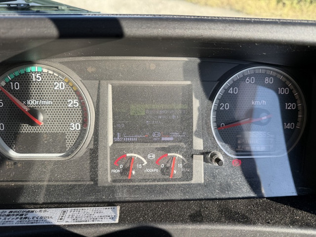 いすゞ ギガ 大型 平ボディ QKG-CYJ77B(97860) 26枚目