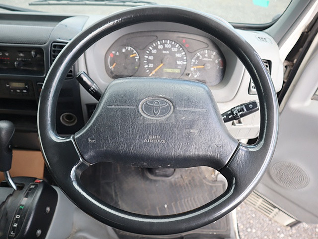 トヨタ ダイナ 小型 バン ABF-TRY230(97864) 4枚目