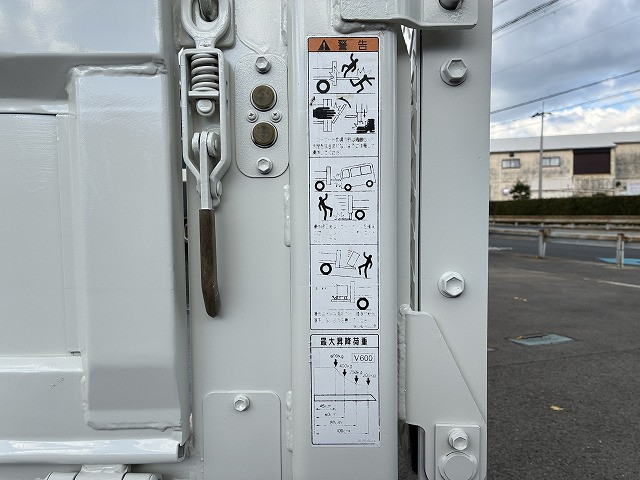 日野 デュトロ 小型 平ボディ TKG-XZC605M(97867) 16枚目