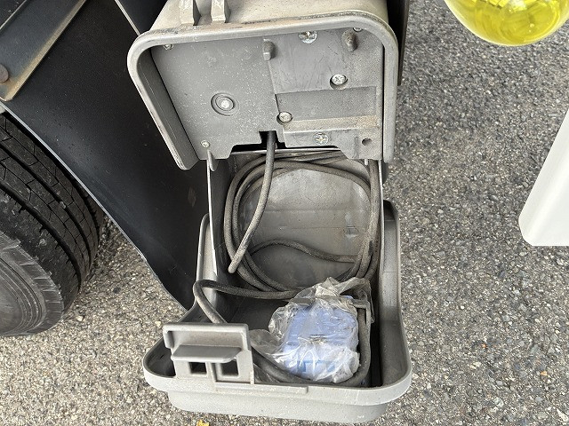 日野 デュトロ 小型 平ボディ TKG-XZC605M(97867) 18枚目