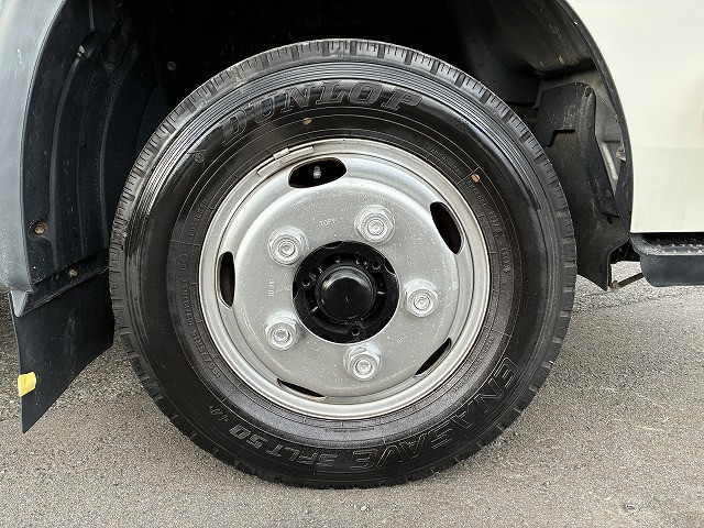 日野 デュトロ 小型 平ボディ TKG-XZC605M(97867) 23枚目