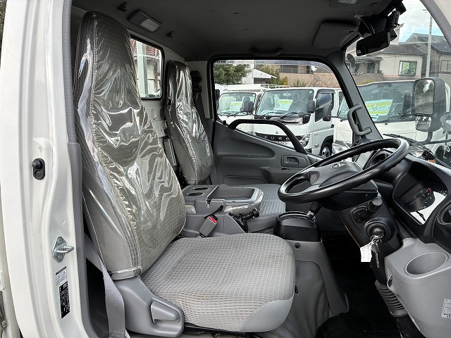 日野 デュトロ 小型 平ボディ TKG-XZC605M(97867) 31枚目