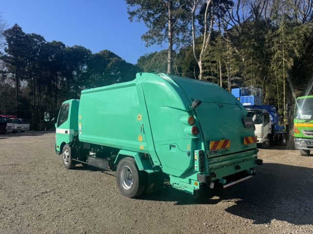 日野 デュトロ 小型 塵芥車（プレス式） TKG-XZU710M(97869) 4枚目