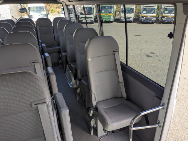 トヨタ コースター 小型 バス SPG-XZB50(97868) 20枚目