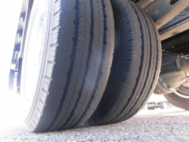 いすゞ エルフ 小型 バン TRG-NPR85AN(97871) 26枚目