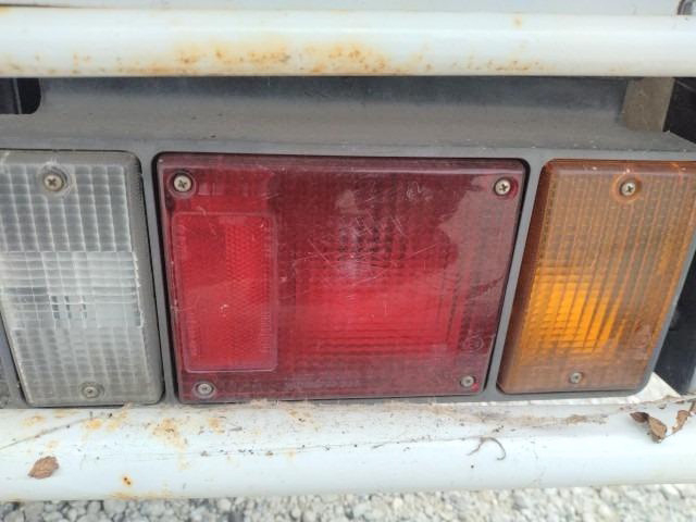 いすゞ エルフ 小型 平ボディ TRG-NJR85A(97872) 26枚目