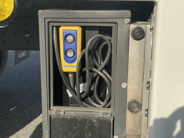 三菱ふそう キャンター 小型 平ボディ TPG-FEB50(97873) 12枚目