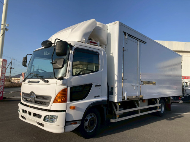 日野 レンジャー 中型 冷蔵冷凍バン TKG-FC7JKAA(97878) 2枚目