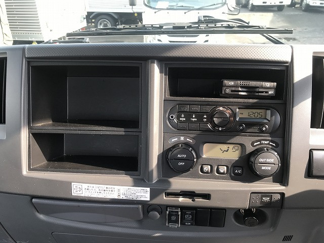 いすゞ フォワード 中型 Wキャブ TKG-FRR90S2(97876) 32枚目