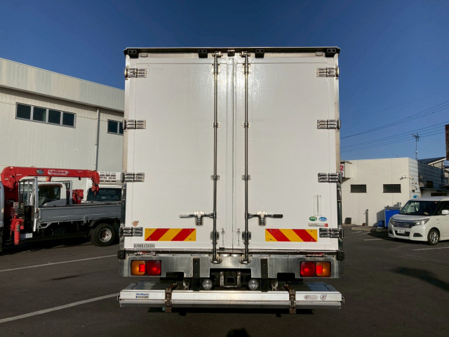 日野 レンジャー 中型 冷蔵冷凍バン TKG-FC7JKAA(97878) 9枚目