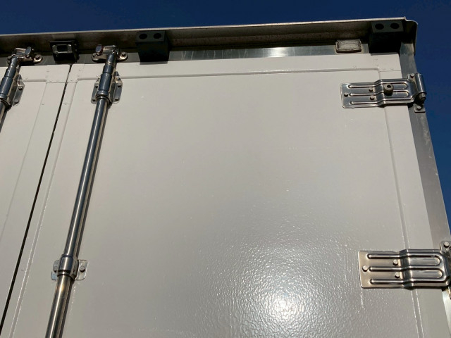 日野 レンジャー 中型 冷蔵冷凍バン TKG-FC7JKAA(97878) 11枚目