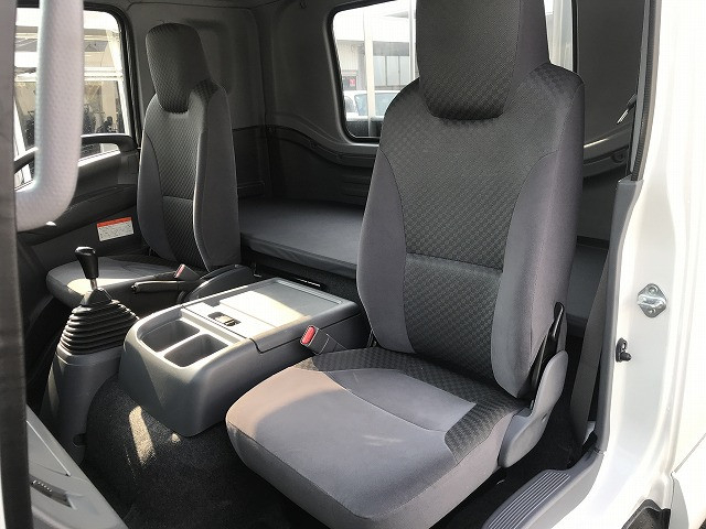 いすゞ フォワード 中型 Wキャブ TKG-FRR90S2(97876) 40枚目